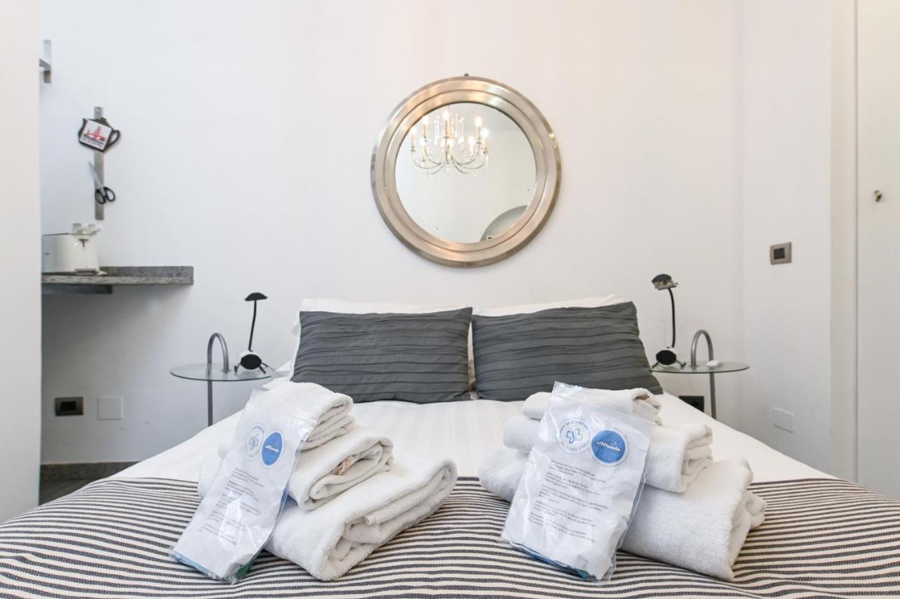 The Essential Trastevere Design Studio โรม ภายนอก รูปภาพ